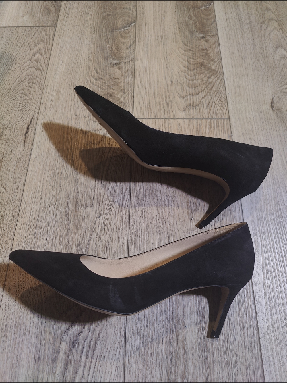 M.Gemi Women's Black Suede Pointed-Toe Heels